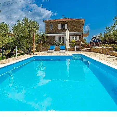 Hakuna Matata Holidays Wooden With Airco & Pool In Greek Olive Grove Methone