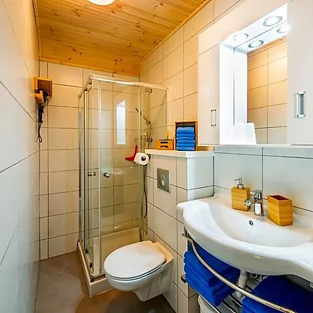 Hakuna Matata Holidays Wooden With Airco & Pool In Greek Olive Grove Hotel